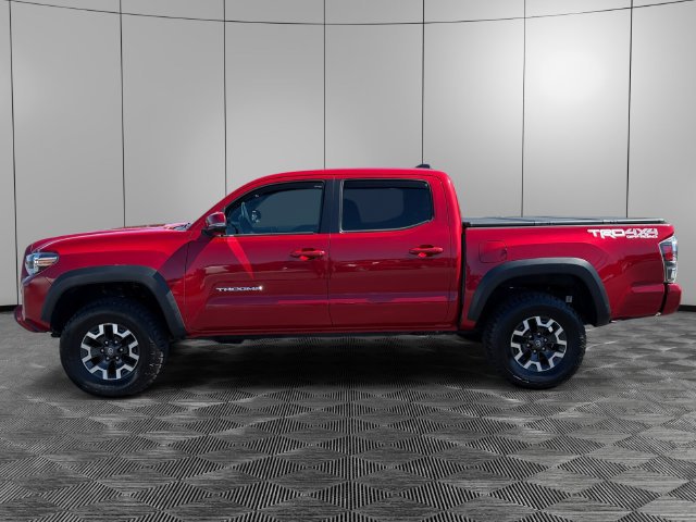 Used 2022 Toyota Tacoma TRD Off-Road w/ Technology Package AWD/4WD image 2