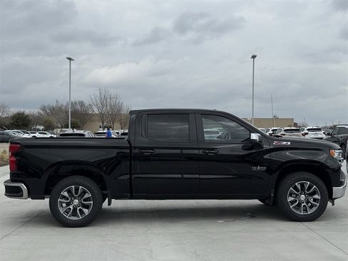 New 2026 Chevrolet Silverado 1500 LT w/ Texas Edition Plus image 3