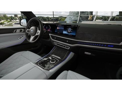 New 2026 BMW X5 xDrive40i w/ M Sport Package AWD/4WD image 14