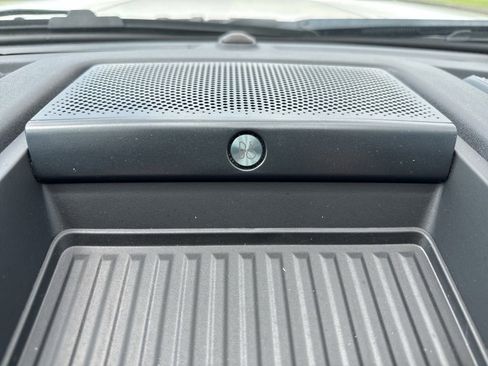 Used 2022 Ford F450 Limited w/ FX4 Off-Road Package image 40