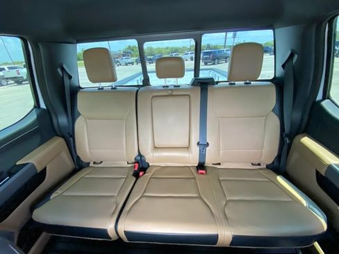 Used 2024 Ford F250 Lariat w/ Lariat Ultimate Package AWD/4WD image 13