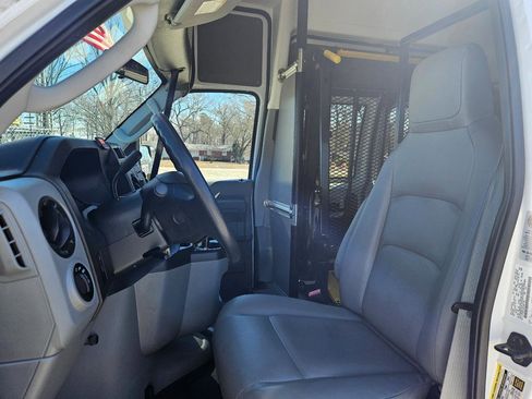 Used 2013 Ford E-350 and Econoline 350 Extended Super Duty w/ PWR Group RWD image 11