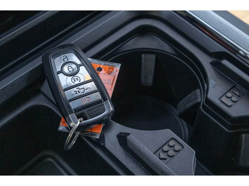 Used 2025 Ford F350 Lariat w/ Chrome Package AWD/4WD image 28