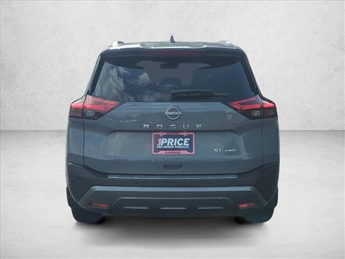 Used 2022 Nissan Rogue SL w/ SL Premium Package image 6