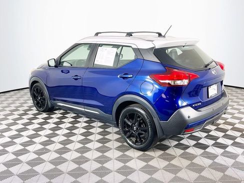 Used 2020 Nissan Kicks SR w/ SR Premium Package image 6