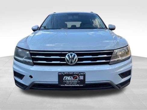 Used 2019 Volkswagen Tiguan S image 9