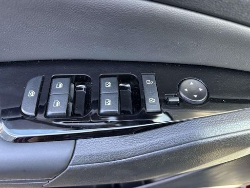 Used 2025 Kia Sportage X-Line w/ Premium Package AWD/4WD image 23