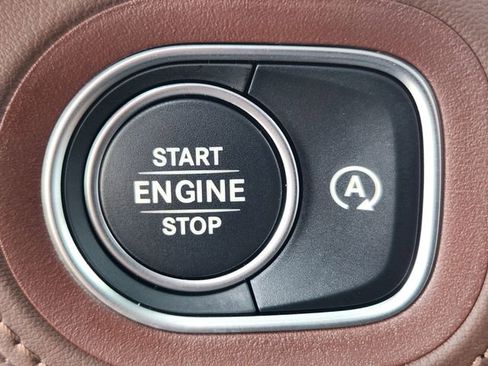 New 2026 Mercedes-Benz GLE 53 AMG 4MATIC Coupe image 25