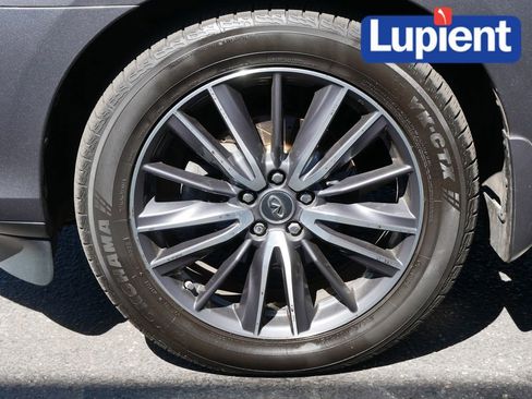 Used 2019 INFINITI QX60 Luxe w/ Sensory Package AWD/4WD image 15
