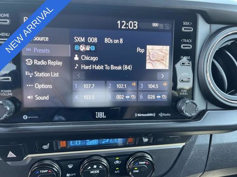 Used 2020 Toyota Tacoma TRD Off-Road w/ TRD Premium Off Road Package RWD image 31
