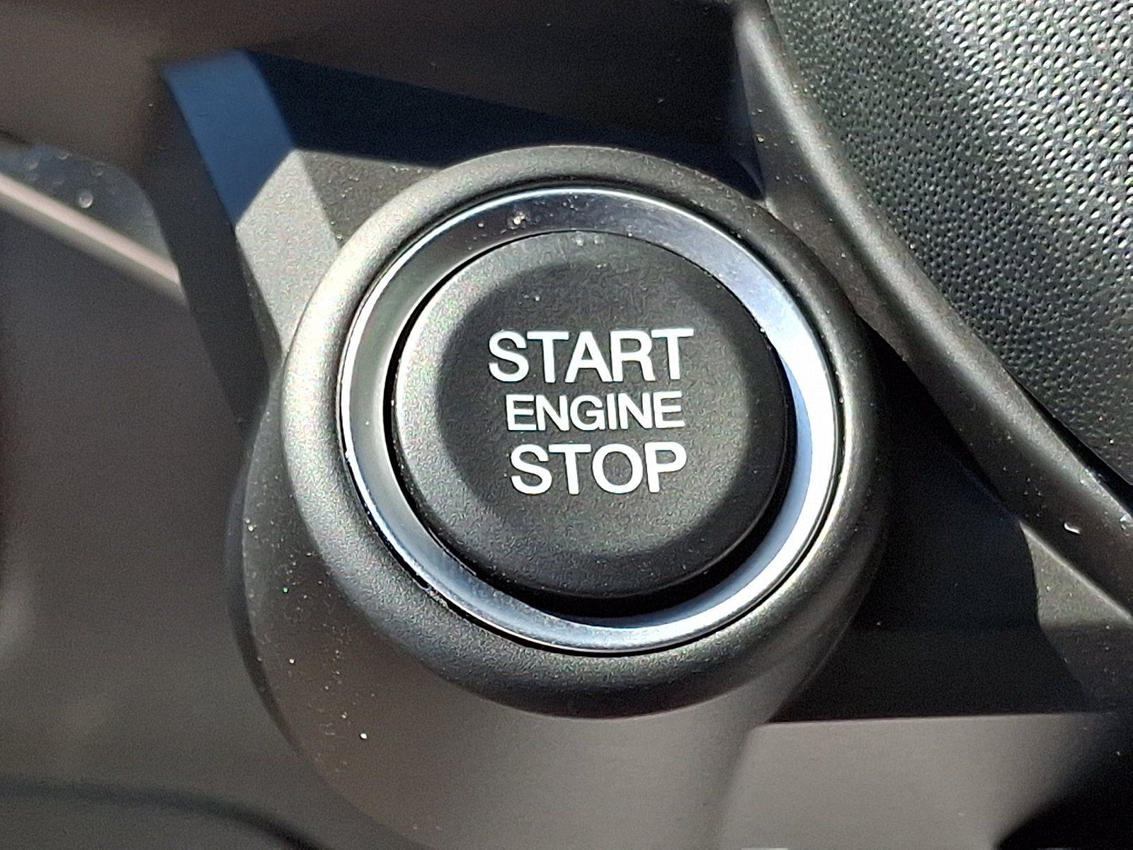 Used 2024 Alfa Romeo Stelvio Veloce AWD/4WD image 28