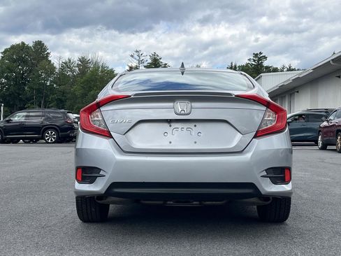 Used 2017 Honda Civic EX-T image 7