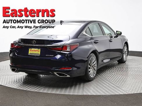 Used 2019 Lexus ES 350 Ultra Luxury image 5