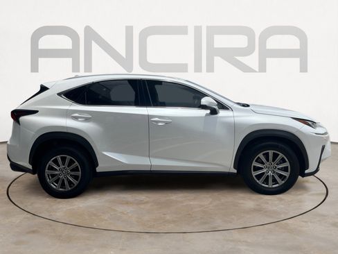 Used 2018 Lexus NX 300 FWD image 11