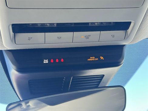 Used 2025 MAZDA CX-50 AWD 2.5 S w/ Preferred Package image 21