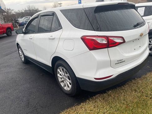 Used 2020 Chevrolet Equinox LS image 6