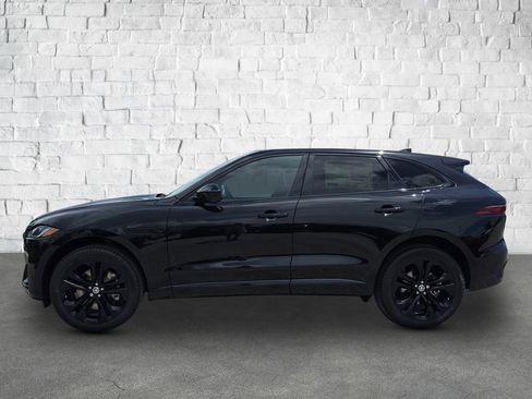 New 2026 Jaguar F-PACE R-Dynamic S image 3