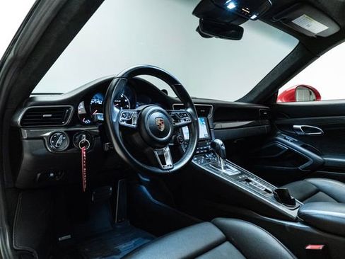 Used 2018 Porsche 911 Turbo S image 24