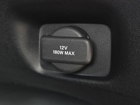 Used 2025 Honda HR-V Sport image 11