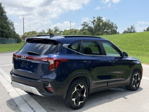 Used 2024 Kia Seltos EX FWD image 5