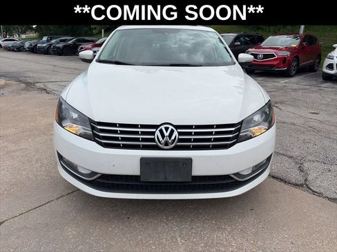 Used 2014 Volkswagen Passat TDI SEL Premium FWD image 2