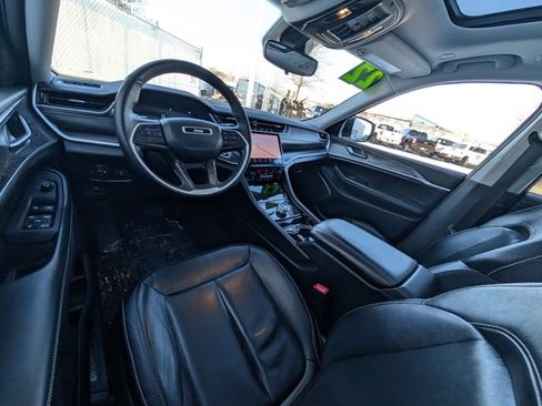 Used 2022 Jeep Grand Cherokee L Limited w/ Trailer Tow Group (B) image 7