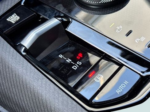 Used 2026 BMW X3 xDrive30 w/ Premium Package image 18