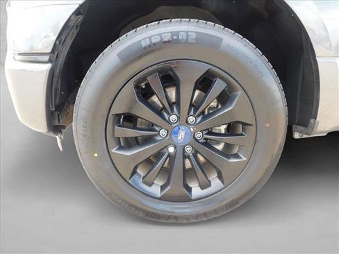 Used 2016 Ford F150 XL w/ Equipment Group 101A Mid RWD image 30
