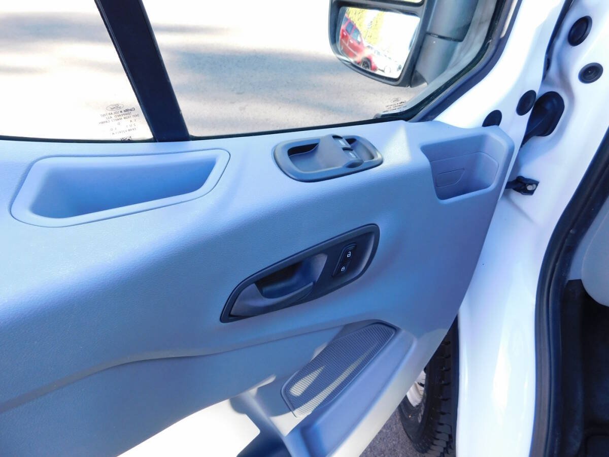 Used 2016 Ford Transit 350 XL RWD image 21