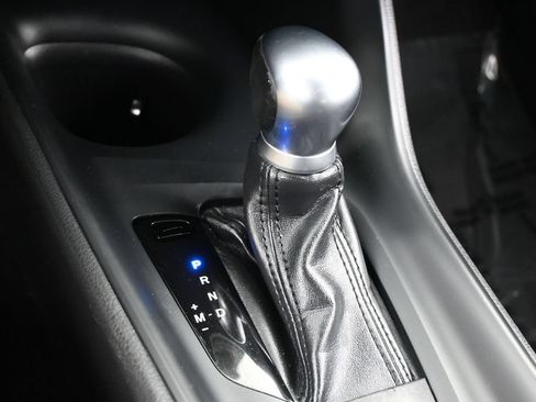 Used 2019 Toyota C-HR LE FWD image 20