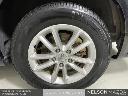 Used 2018 Dodge Grand Caravan SXT FWD image 10
