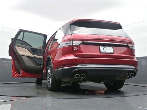 Used 2021 Lincoln Aviator Reserve w/ Equipment Group 201A image 62