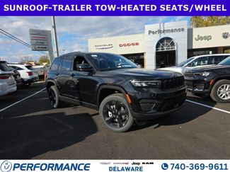 New 2025 Jeep Grand Cherokee Altitude w/ Trailer Tow Package video 1