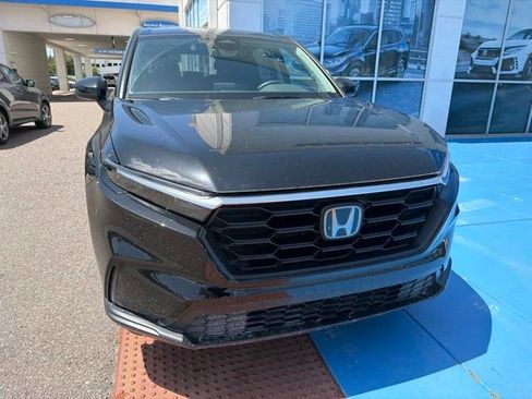 Used 2026 Honda CR-V LX image 3