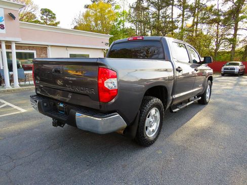 Used 2019 Toyota Tundra SR5 AWD/4WD image 7