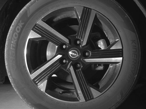 Used 2025 Nissan Sentra SV image 12