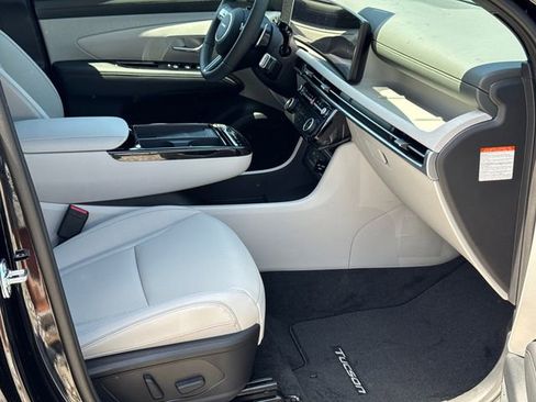 New 2026 Hyundai Tucson Limited AWD/4WD image 13