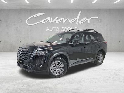 New 2026 Nissan Pathfinder SV