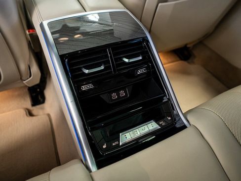 Used 2020 BMW 840i Gran Coupe w/ M Sport Package image 55