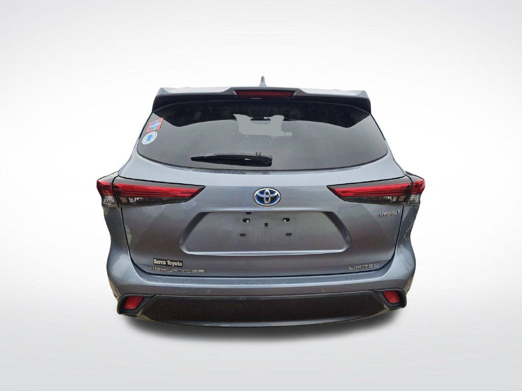 Used 2023 Toyota Highlander Limited FWD image 15