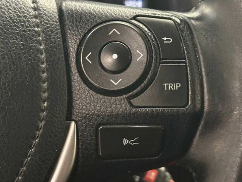 Used 2017 Toyota RAV4 XLE w/ Plus Special Value Package AWD/4WD image 19