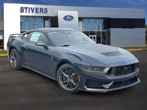 New 2026 Ford Mustang Dark Horse RWD image 1