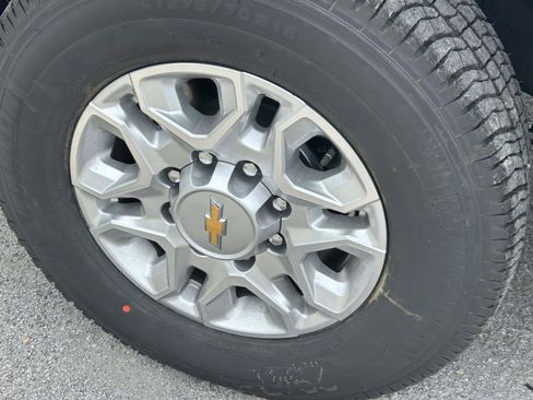 New 2026 Chevrolet Silverado 3500 W/T AWD/4WD image 9