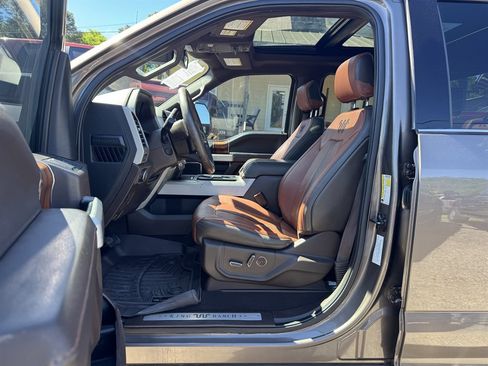Used 2019 Ford F250 King Ranch w/ King Ranch Ultimate Package AWD/4WD image 13