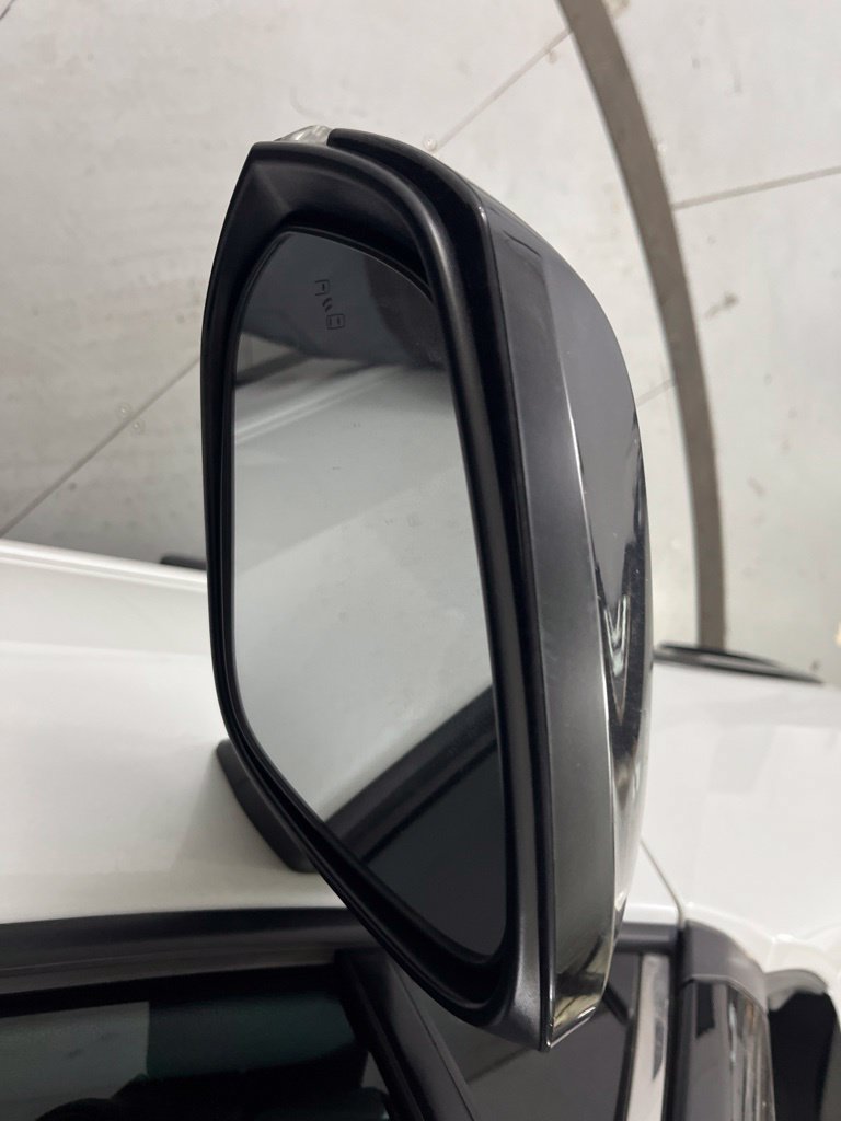 Used 2025 Toyota RAV4 XSE AWD/4WD image 15