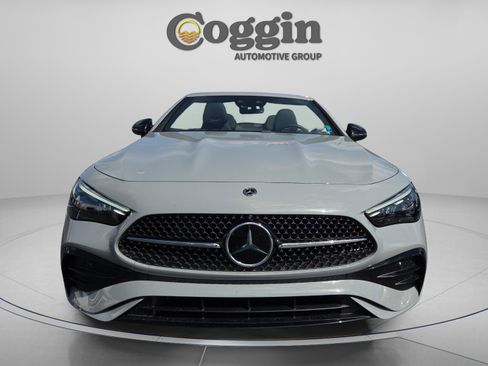 Used 2026 Mercedes-Benz CLE 450 4MATIC Cabriolet image 9