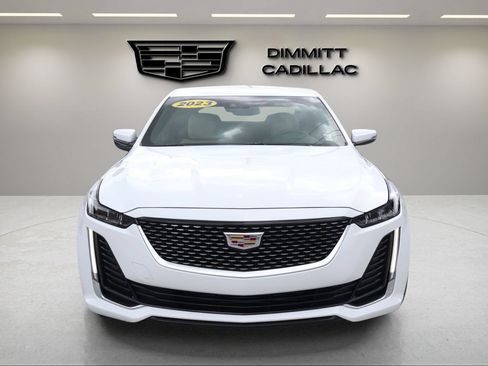Used 2023 Cadillac CT5 Luxury RWD image 2