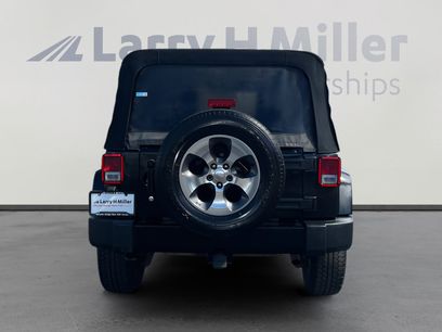 Used 2018 Jeep Wrangler Unlimited Sahara w/ Connectivity Group