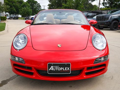 Used 2006 Porsche 911 Carrera 4 AWD/4WD image 2