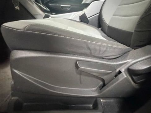 Used 2013 Ford Escape SE FWD image 15